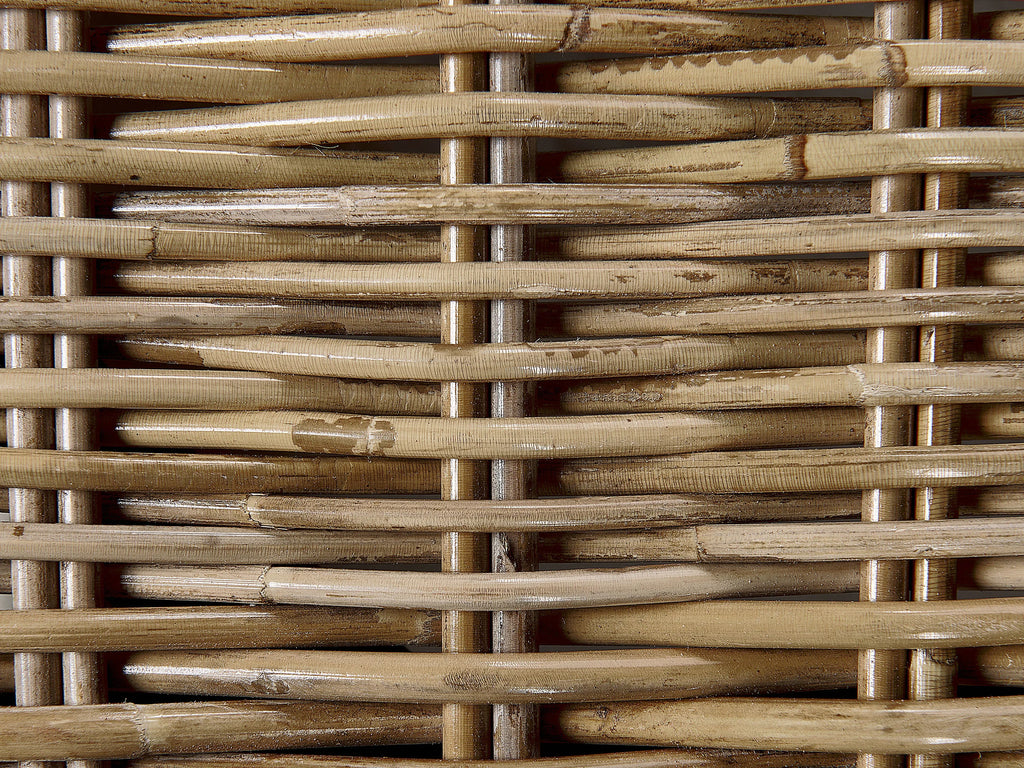 Chaise longue avec coussin en rotin naturel